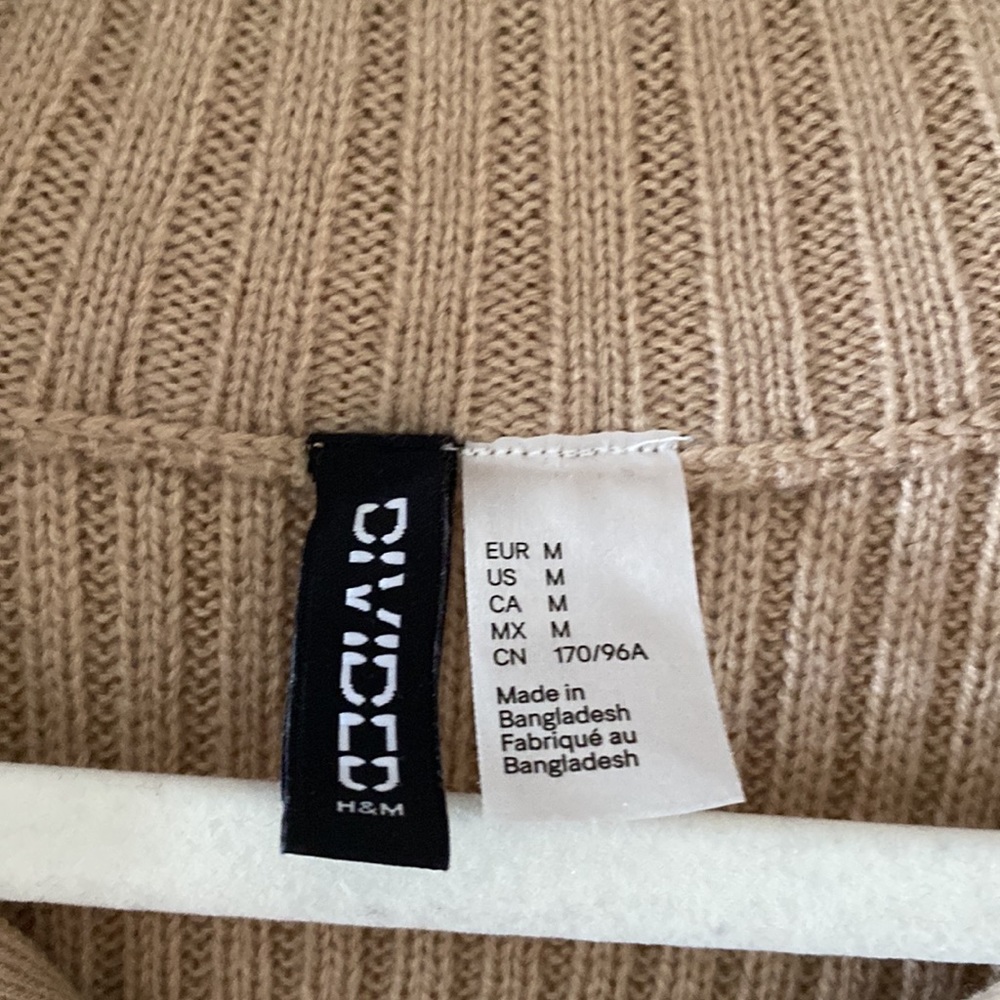 Oversized sweater - Picture 3 of 3